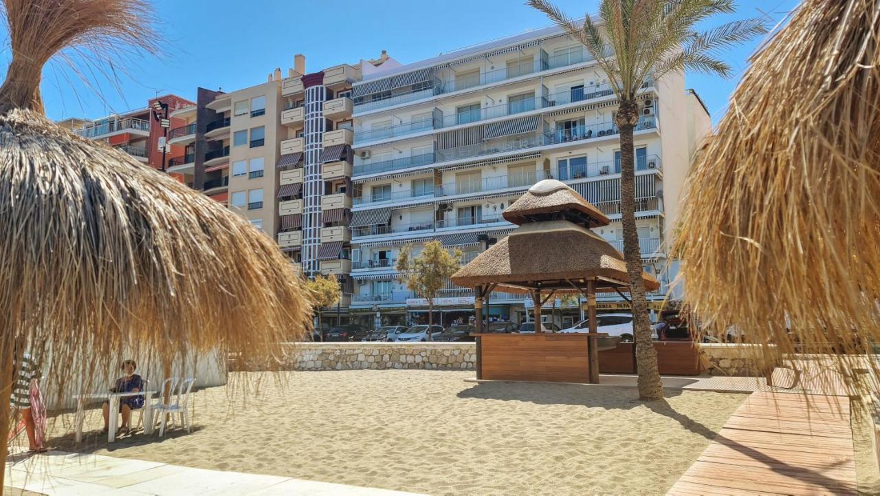 1º Linea De Playa En Pleno Centro De Apartamento Fuengirola