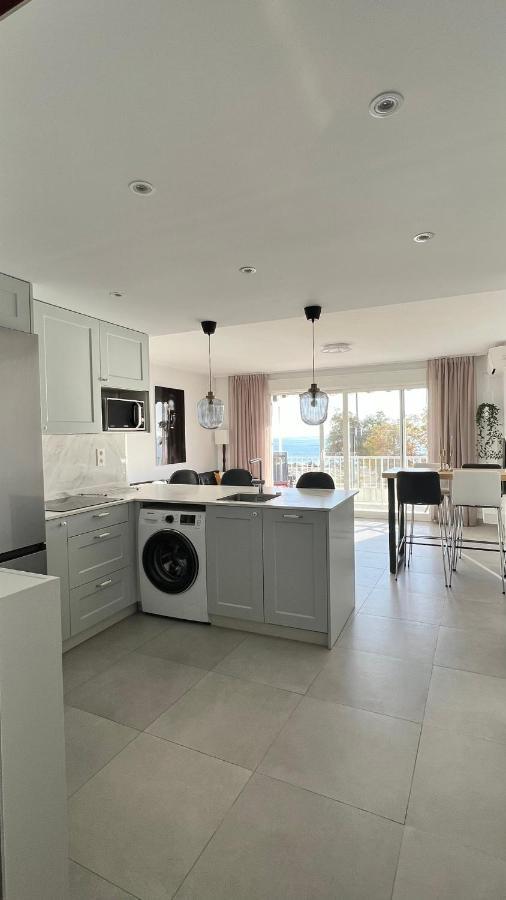 Apartamento 1º Linea De Playa En Pleno Centro De Fuengirola